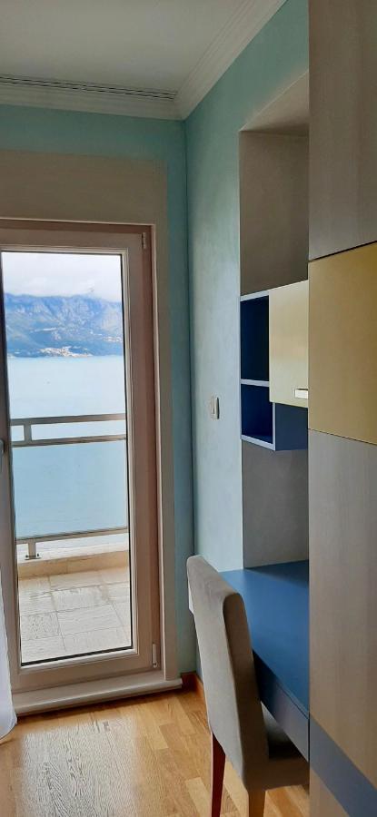 Panoramic Sea View 3-Bedroom Apartment 50 M From The Sea Budva Exterior photo